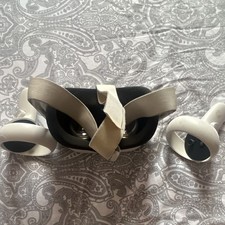 Meta Quest 2 VR Headset w/ White Touch Motion...