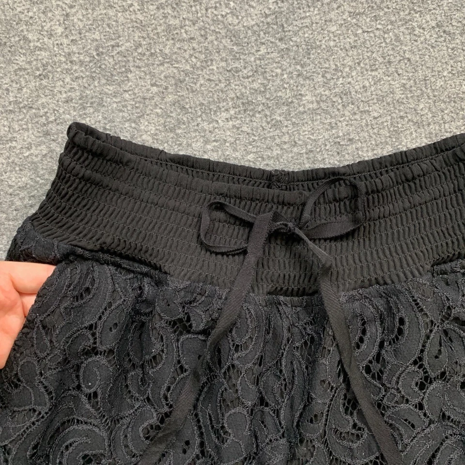 Pantalones Cortos Cabi Para Mujer S Pequeños Negros Mezcla Nylon Lena Encaje Cintura Elástica Cordón Foto 3 de 4
