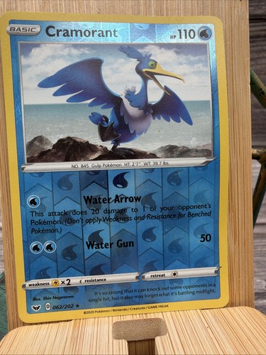 Cramorant 062/202 Pokemon Sword & Shield Base Set Reverse Holo Rare Card