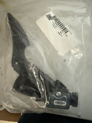 BRODERSON Manufacturing -THROTTLE PEDAL, ELECT SUSPEND  BD60040478