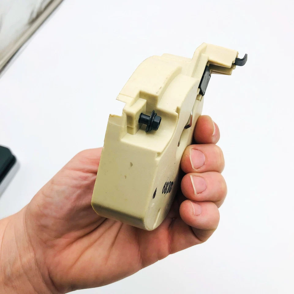 AMC Jeep 8132514 Rotor Distributor OEM NOS 1981 CJ 5-8 Scrambler Open - Image 2 of 4