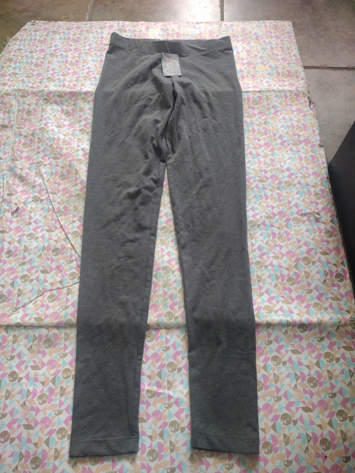 Women's Cute Charcoal Leggings Miami Style Brand Size XS NWT!