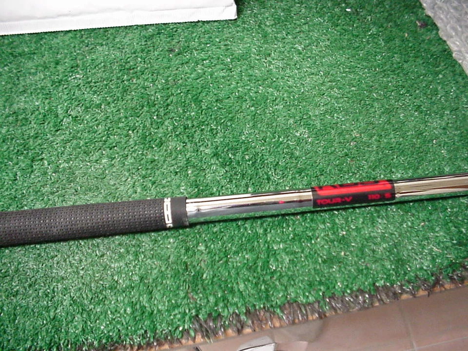 Brand New Srixon ZX4 MK II Face Forged Pitching Wedge Kbs Tour-V 110 Stiff Flex - Image 2 of 3