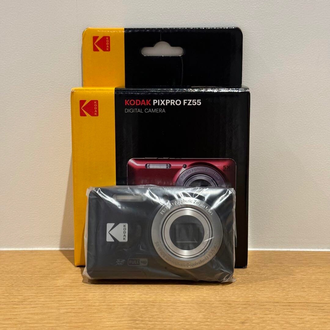 Kodak PIXPRO FZ55 Digital Camera Black 16MP 5x Optical Zoom W/Box
