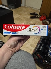 Colgate Total Whitening Gel Toothpaste, Mint Toothpaste, 5.1oz EXP 02/2027