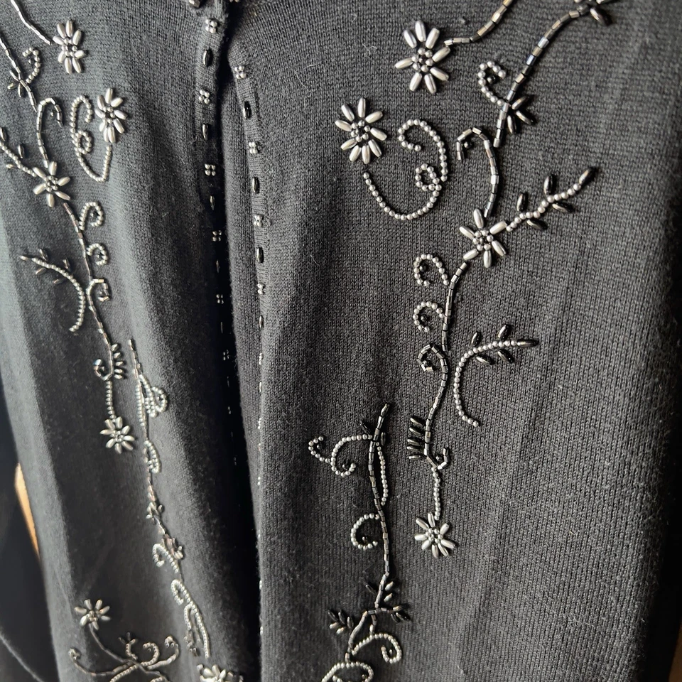 Vintage 1999 Beaded Floral Cardigan Rank Top Set Black Size Medium Y2K 90s  - Image 3 of 4
