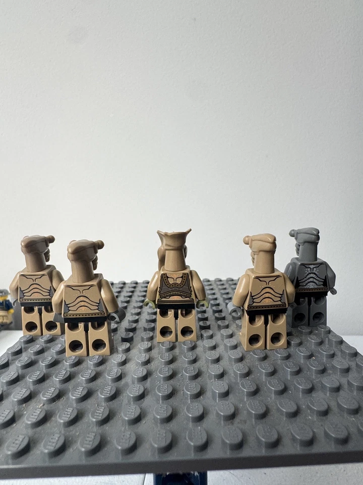 Lego Star Wars Geonosian Warriors (3) con zombie genosiano y Poggell  Foto 2 de 4