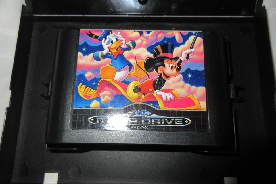 World Of Illusion Sega Mega Drive Brown Classic W/Manual Retro PAL - Image 4 of 4