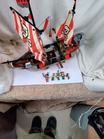 Lego 7075 Pirates Captain Redbeard's Pirate Ship Retired Mint Collectors Quailty