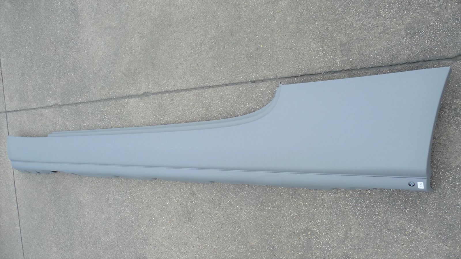 2016-2020 Rolls Royce Dawn RR6 Right Side Rocker Panel Trim Sill 51777371324 OE