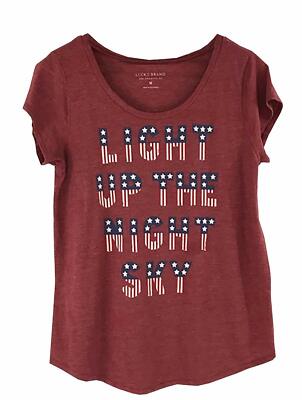 Lucky Brand Women's Graphic Tee LIGHT UP THE NIGHT SKY American Flag Red Medium
