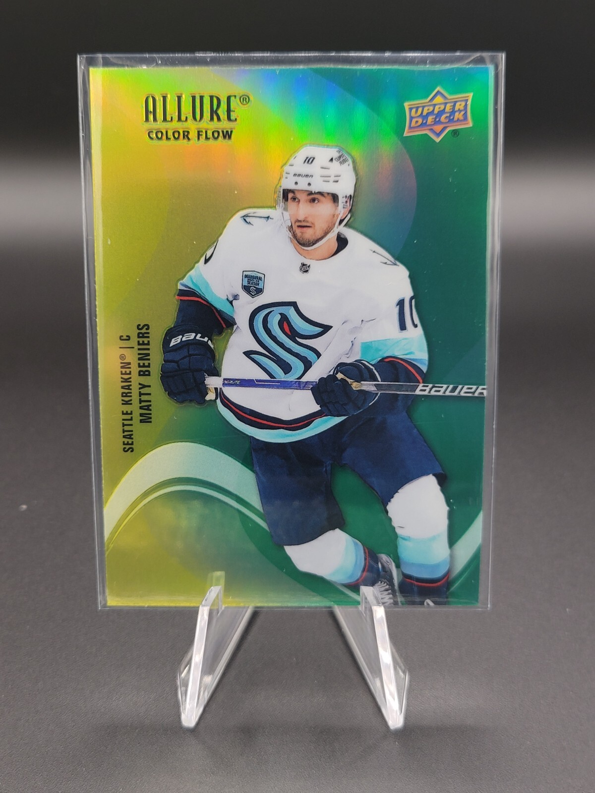 Matty Beniers 2022-23 Upper Deck Allure #SF-5 Color Flow Yellow-Green RC Kracken