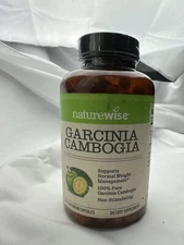 Naturewise Garcinia Cambogia Pure Garcinia Cambogia Extract 60% HCA Exp 10/26