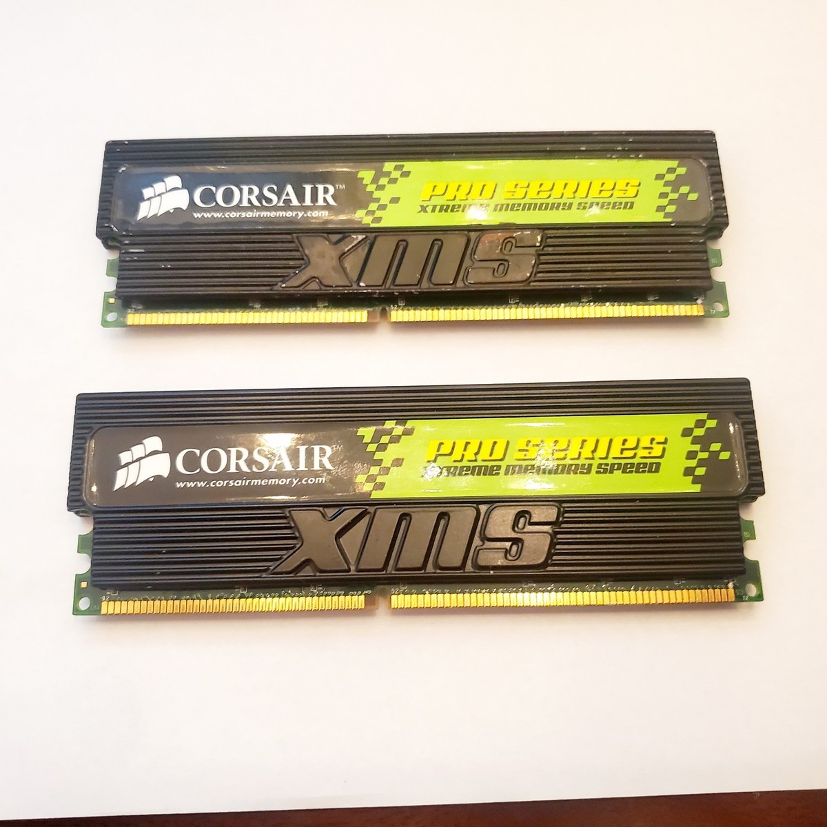 Corsair XMS Extreme Pro DDR Memmory 3200 Two Sticks 512mb Total 1