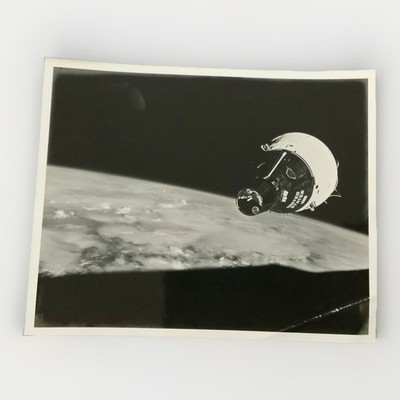 1965 NASA Gemini Spacecraft On Earth Orbit, Black & White Press Photo
