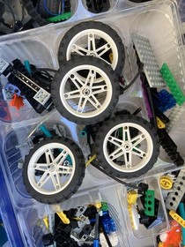 LEGO Mindstorms Robotics Invention System 2.0 Set 3804
