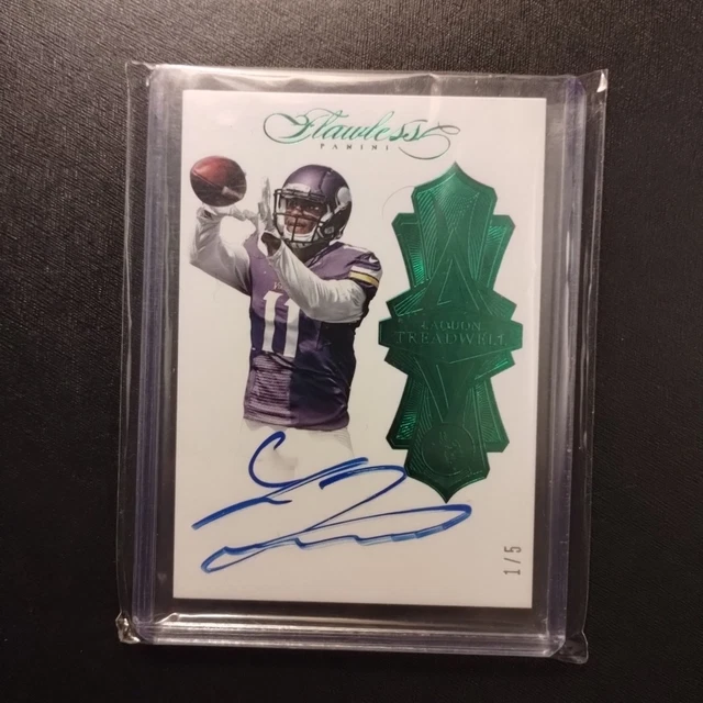 #1/5 Laquon Treadwell Emerald Rookie Auto 2016 Panini Flawless Ole Miss