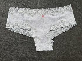 5-Pack Victoria&rsquo;s Secret sz M Cotton Lace-Trim Cheeky Panty Bundle Lot Set