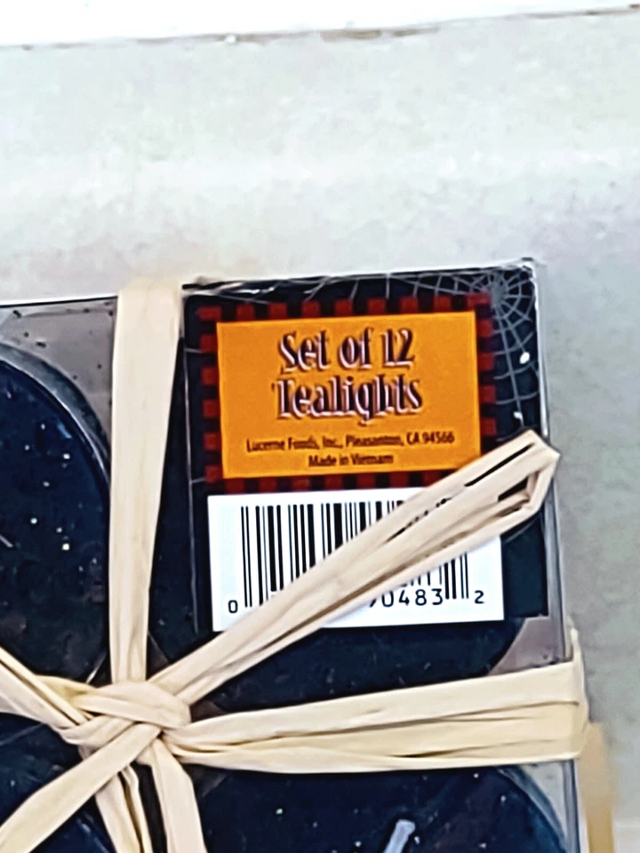 VELAS DE LUZ DE TÉ ESPELUZNANTE BRILLO COLOR NEGRO PAQUETE DE 12 Foto 3 de 4