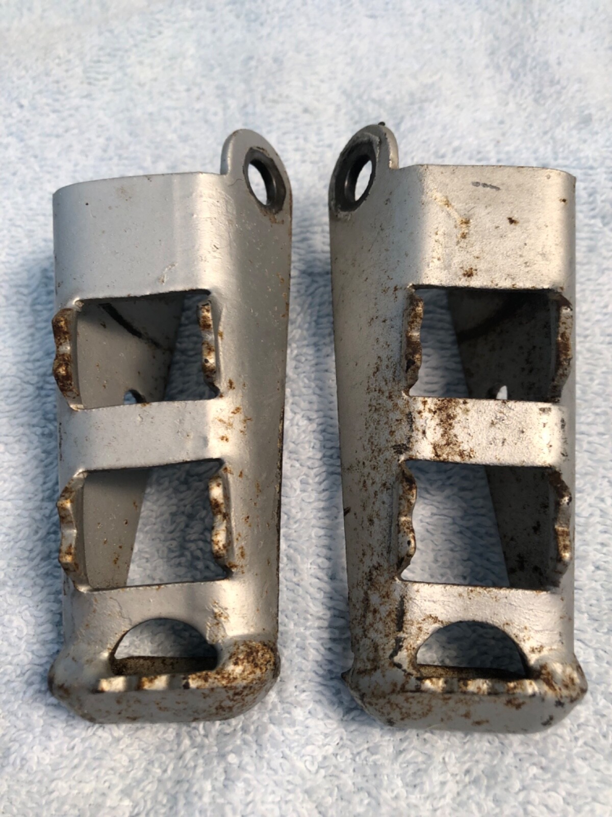 Husqvarna Foot Pegs for 1976 CR360 eBay