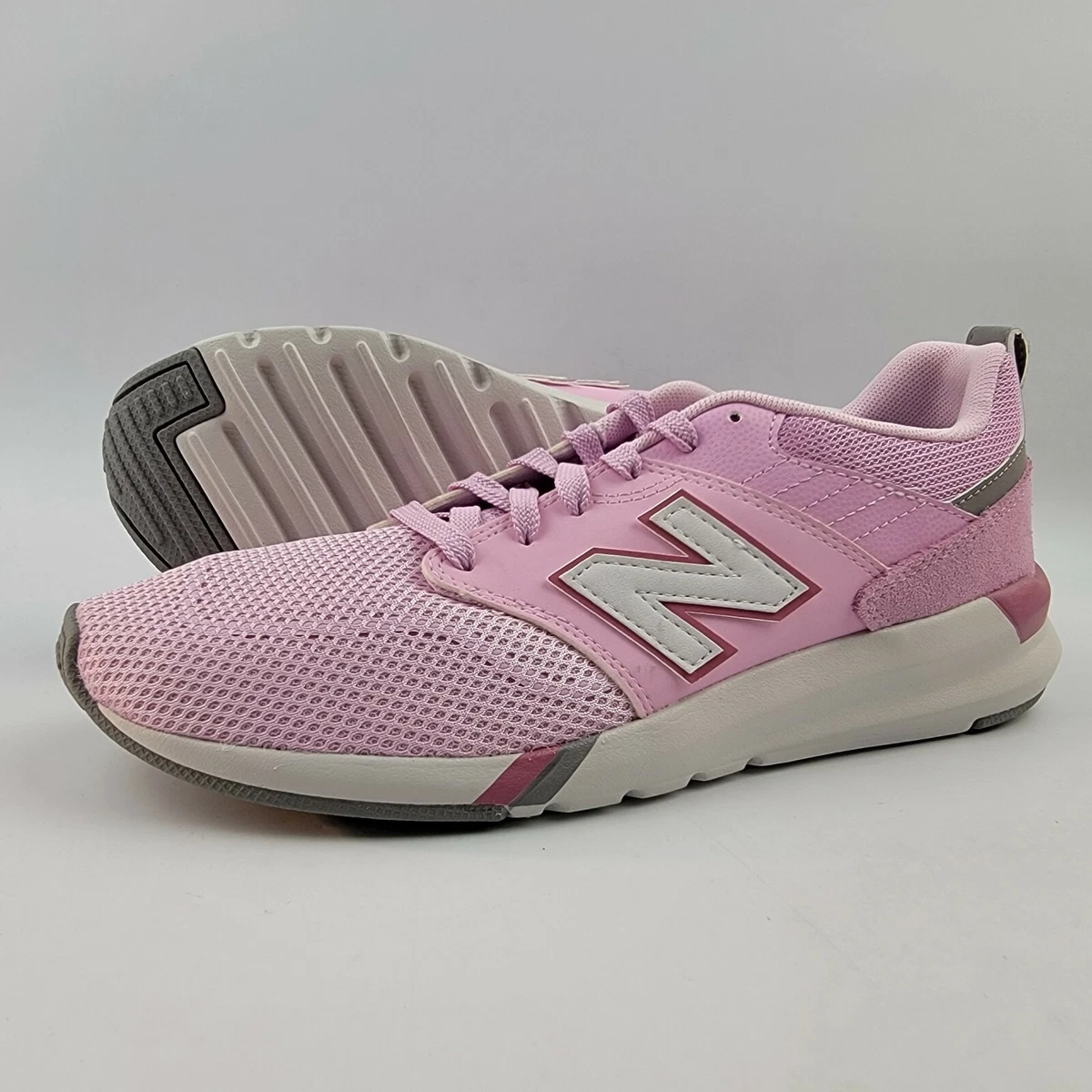 New balance 009 women sales white