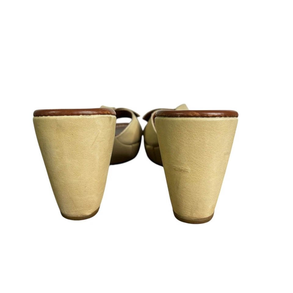 Sandalias Donald J Pliner 8 M Velma Cuero Tostado 3" Cuña Deslizable Hechas en Italia Nudo Foto 3 de 4