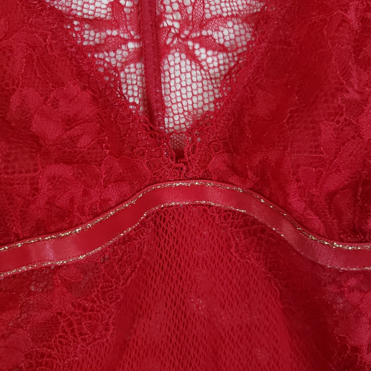 Wacoal B.tempt'd Women's Lace Encounter Chemise - Floral Lace & Mesh Nightgown