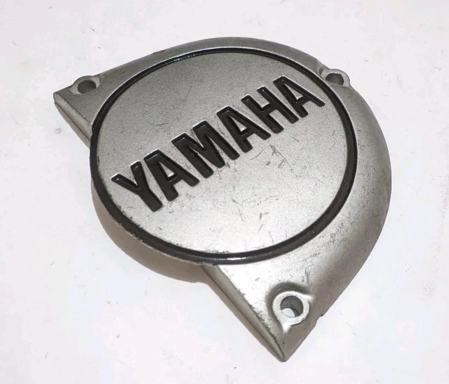Nos Yamaha RS100 RS100B RS100C Cover Oil Pump And Cover Mag Generator Crankcase - Image 2 of 4