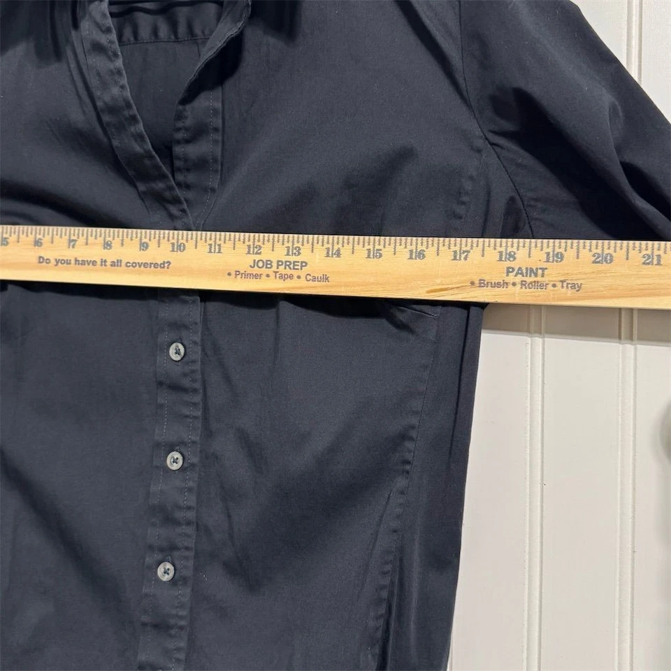 Camisa Banana Republic Negra Elastizada Ajustada con Botones M Manga 3/4 Algodón Y2K Foto 4 de 4