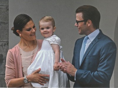 ***ORIGINAL POSTCARD***PRINZESSIN VICTORIA-PRINZ DANIEL-ESTELLE-BERNADOTTE-ADEL