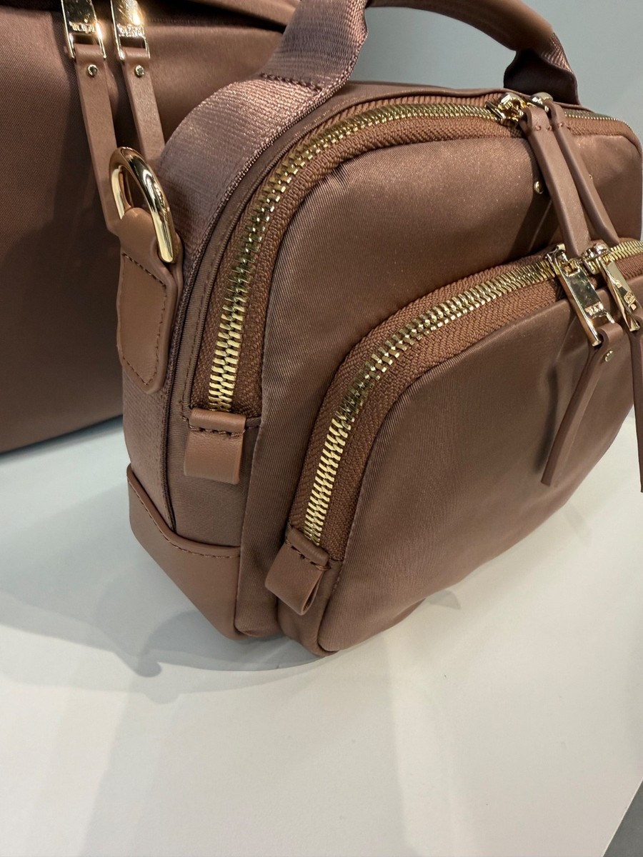 NEW Tumi Voyageur TAMY 8.25” Small Crossbody Clutch - TAHINI | eBay