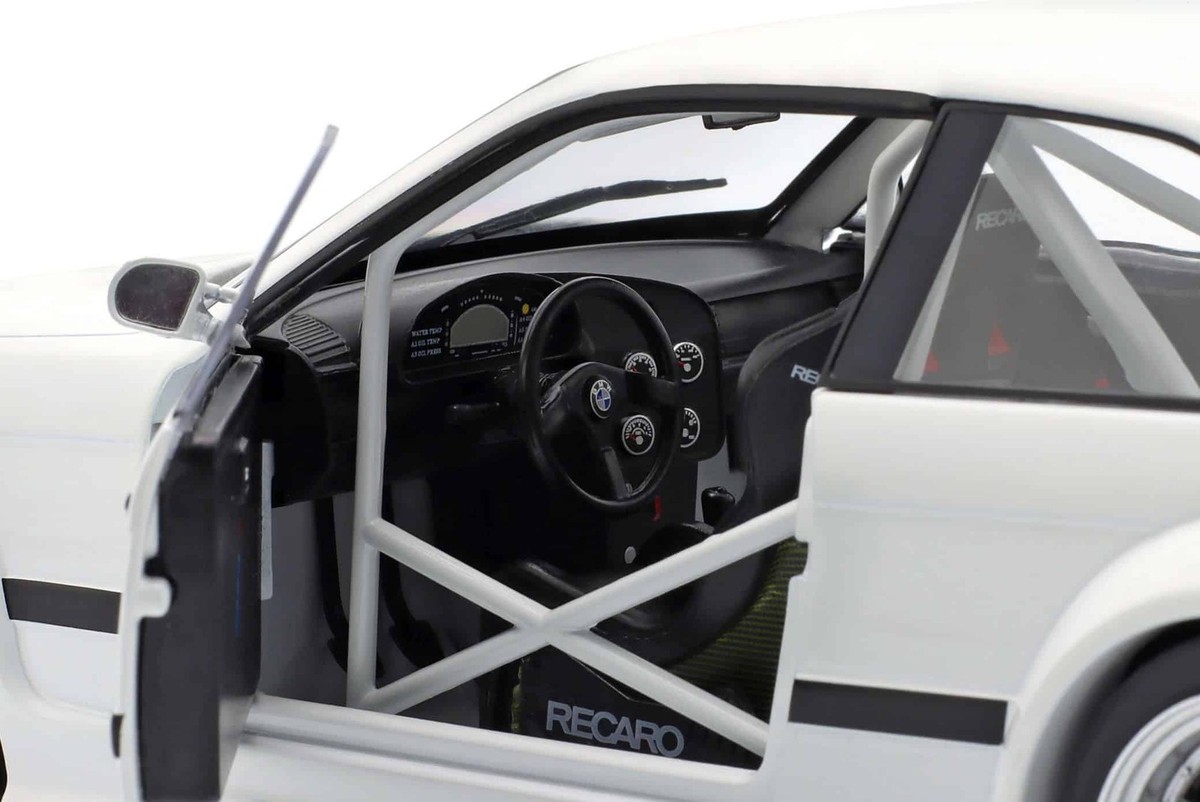 WERK83 - 1:18 BMW M3 (E36) GTR Plain Body Version White - Diecast