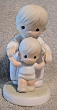 Precious Moments  One Step At A Time   PM 911 Special Club Edition - 3082