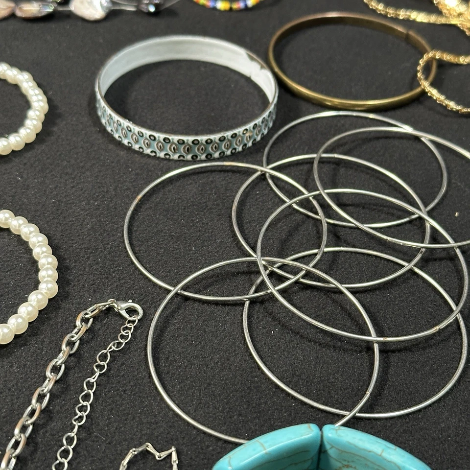 130 tlg.Konvolut Modeschmuck vintage antik Anhänger Ringe, Ketten,armbänder Ohrr - Bild 4 von 4