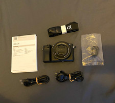 Sony Alpha a6400 Mirrorless Camera + 16-50mm Kit Lens