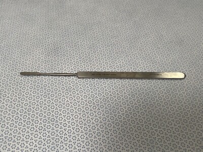 V. Mueller AU11120 Surgical 7 1/8'' Lempert Narrow Elevator, 3.2mm Wide Blade 