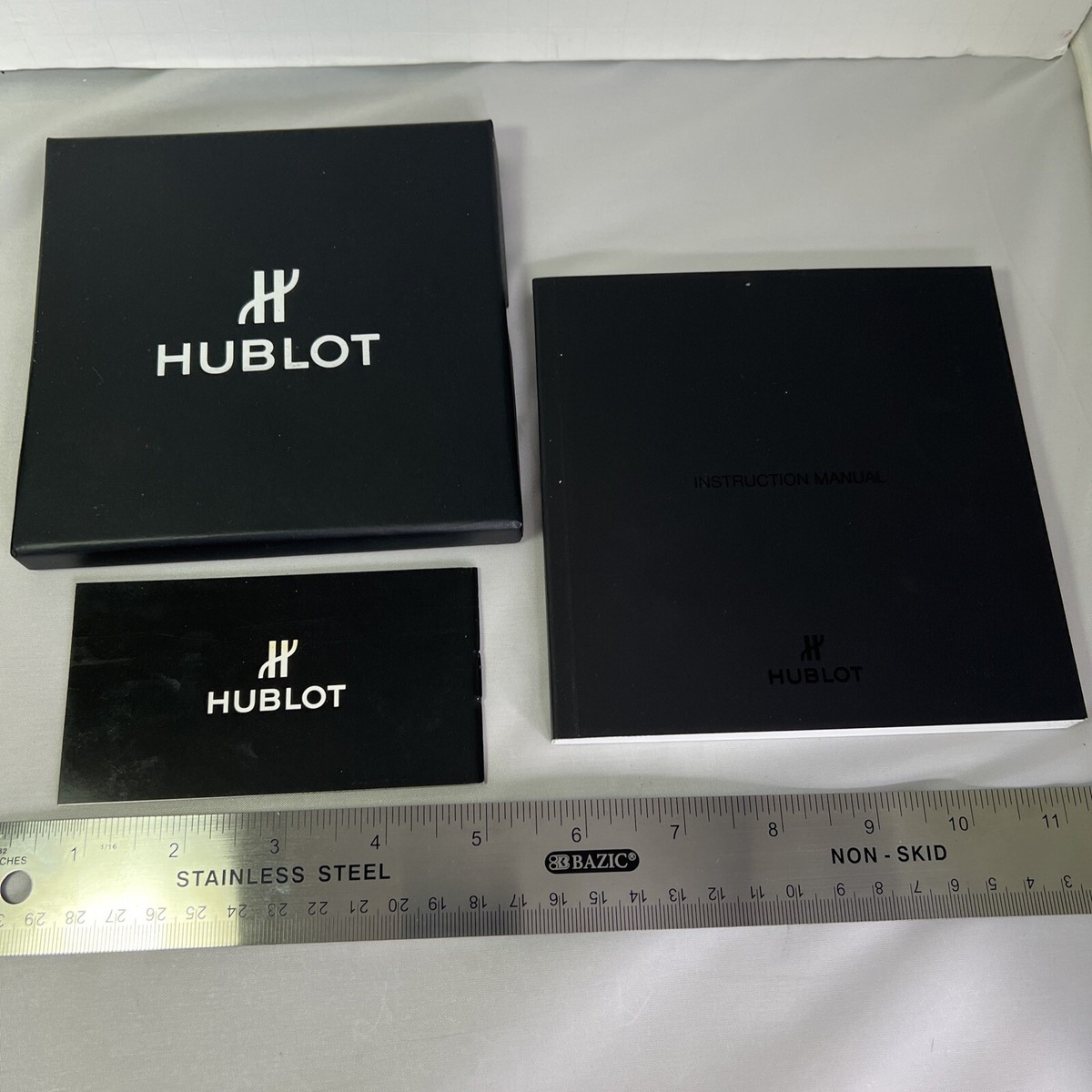 Hublot USB Card Reader Instruction Manual
