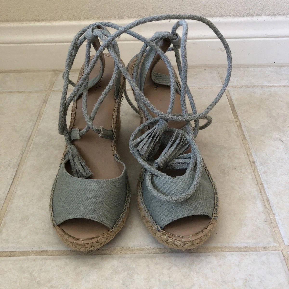 Merona Lace Up Espadrille Wedge Sandals Womens Size 7.5 Blue Denim Tassel Ankle