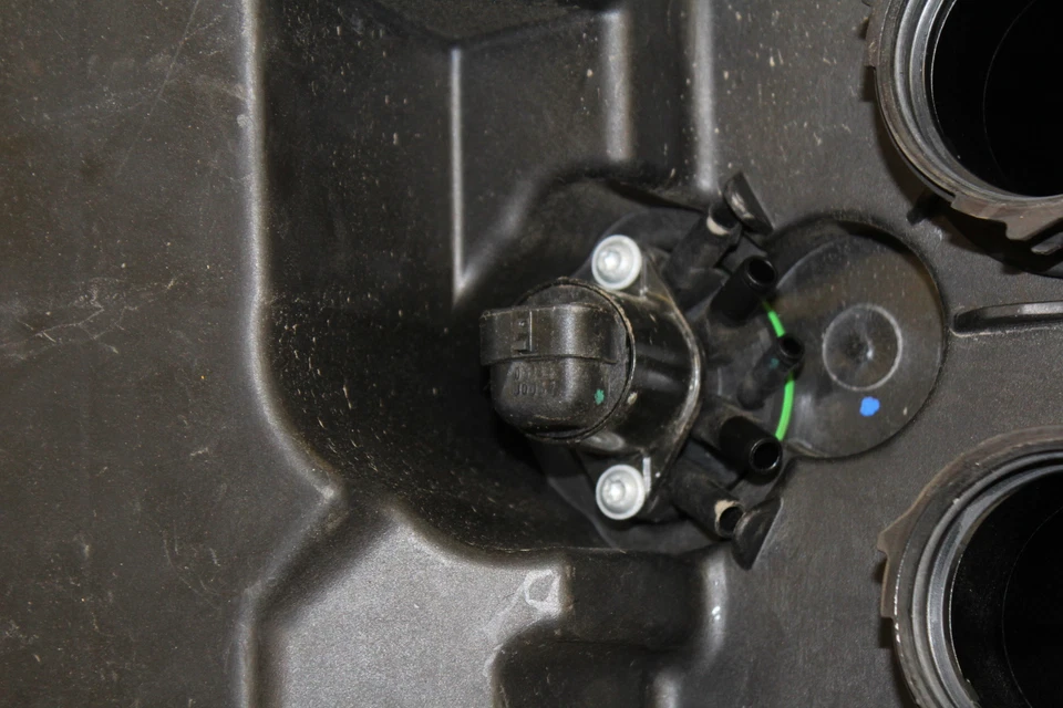 CAIXA DE FILTRO DE ENTRADA DE AR BMW F800ST ABS 2007 - Imagem 2 de 4