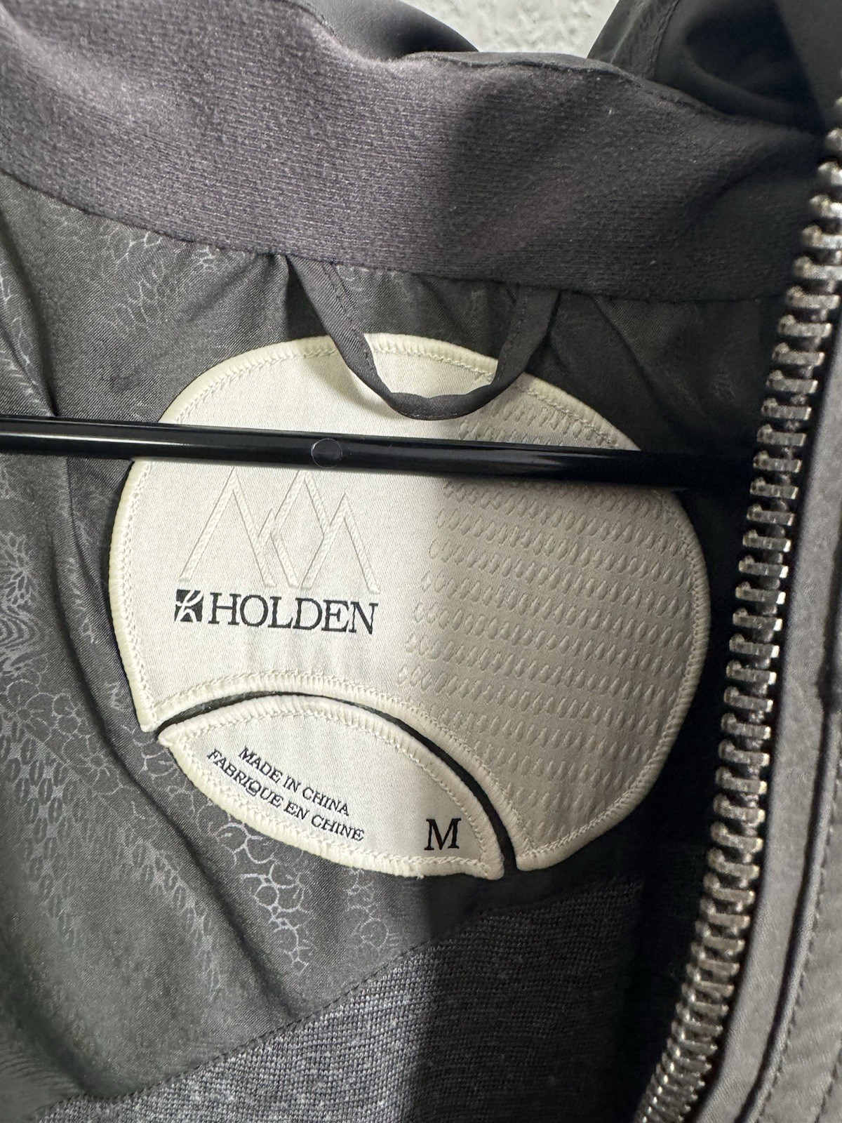 Holden Grey Performance Jacket Size Medium - image 7