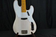 SQUIER CLASSIC VIBE '50s PRECISION BASS, WHITE BLONDE, Int'l Buyers Welcome