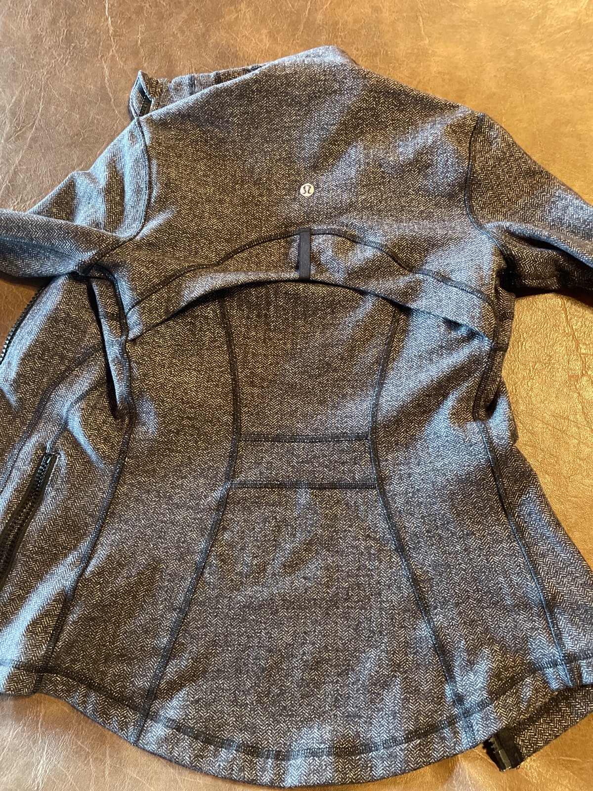 Lululemon Define Jacket  EUC Heather Grey black S… - image 5