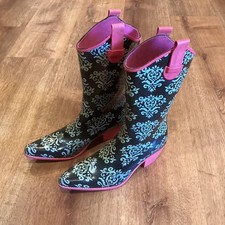 Western Style Waterproof Rainboots Womens Size 9 Black and Pink