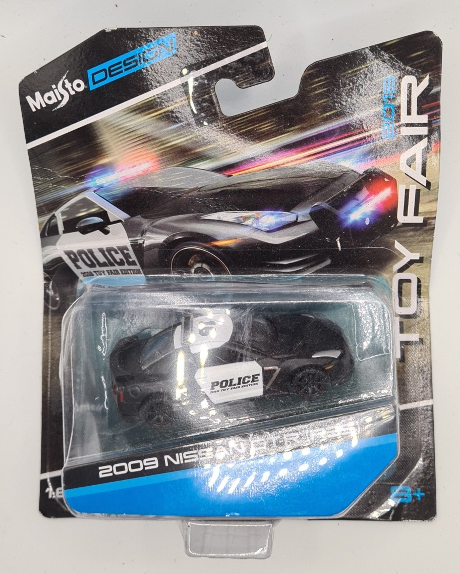Maisto Nissan GT-R R35 2009 1:64 Police Car