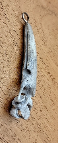 Zuni Fetish Native American (Deer? antler) Humming Bird pendant