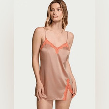 NWT VICTORIA'S SECRET Tease Satin Lace-Trim Mini Slip Dress