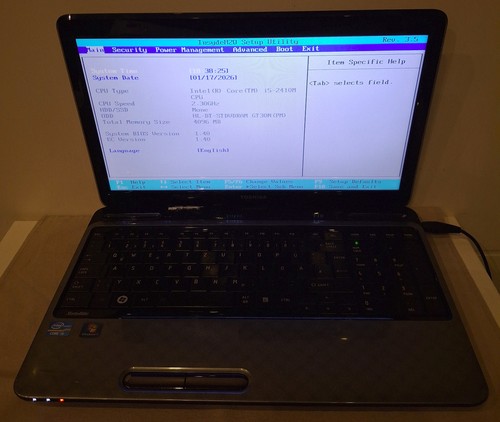 Toshiba Satellite L755 14P Notebook 15,6" Display (  1818 )