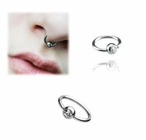 Body piercing bianchi del naso