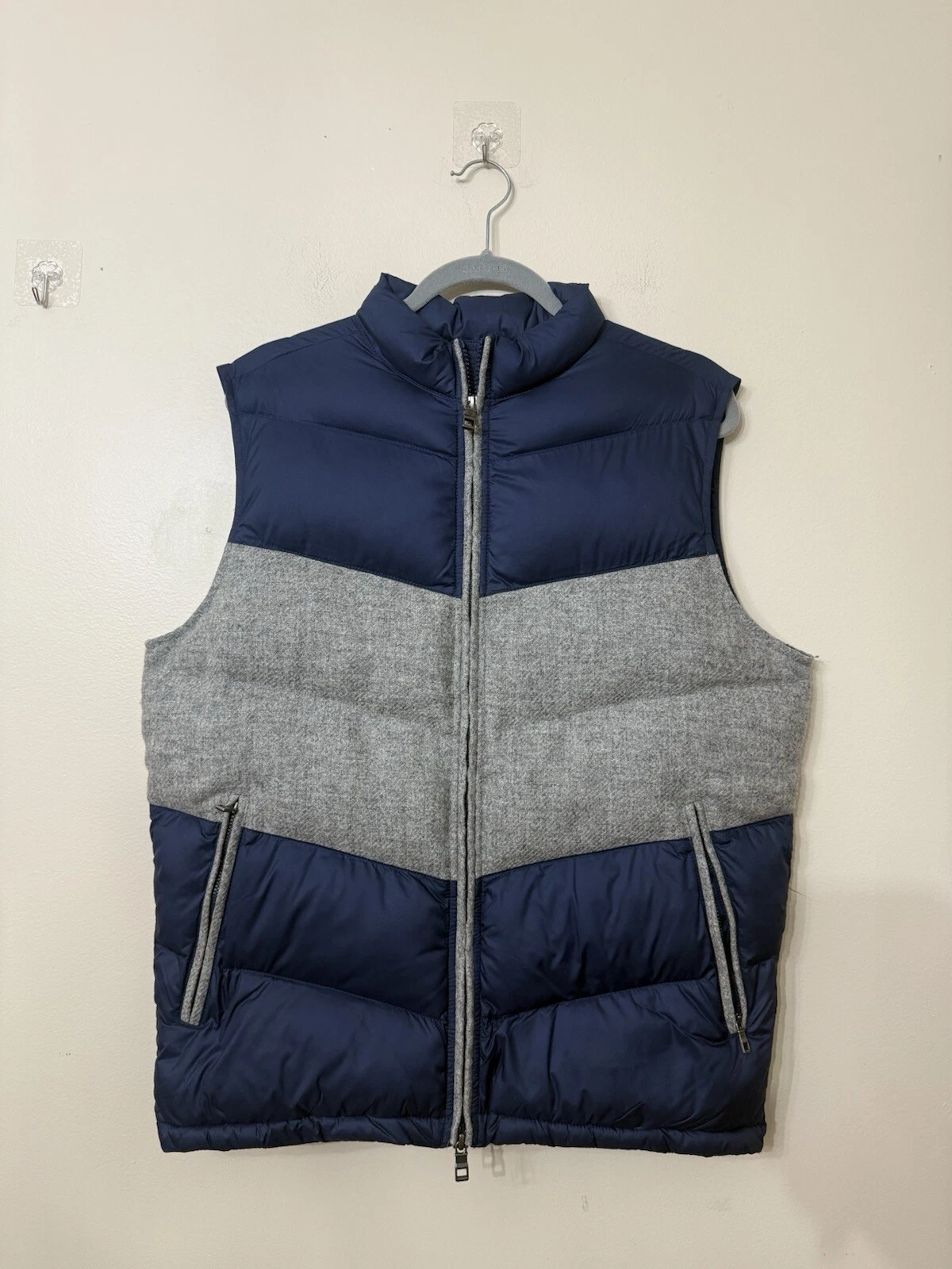 Peter Millar Mens size M Crown Alpine Blue/gray puffer vest NWT $375