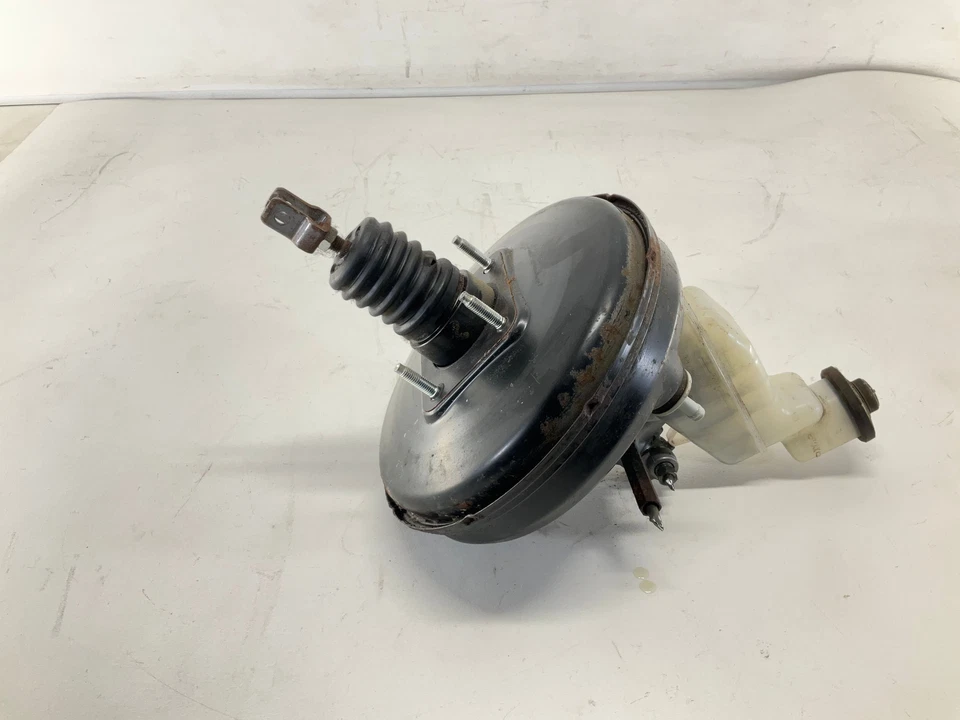 11-14 TOYOTA Scion xD Power Brake Booster W/ Reservoir - Image 4 of 4